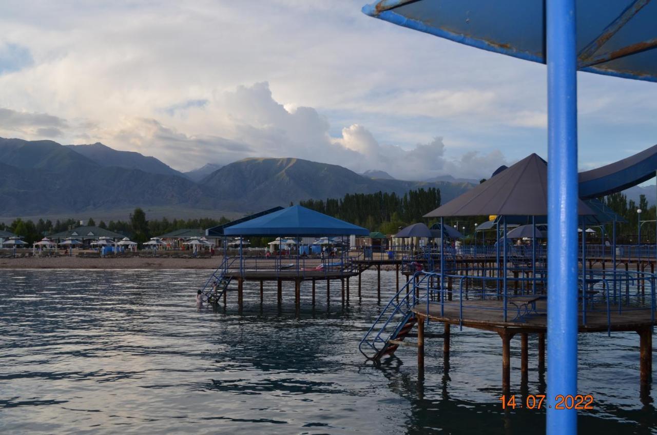 Иссык-Куль Цо "Karven Four Seasons" Таунхаус Chon-Sary-Oy Exterior foto